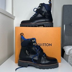 Louis Vuitton territory flat ranger ankle boot